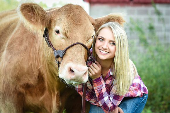 Allaina Steer-Hog-26