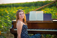Friend Session at Ramseyer Farms Sunflower Days